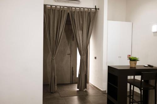 Studio 116, HOST APARTMENTS - Tap to explore photos