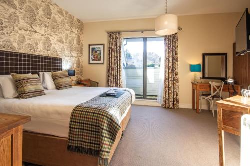 White Hart Wroughton - image 10