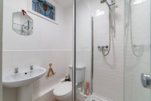 Family Stay By Sefton Park & Lark Lane Parking, Liverpool (zdjęcie 4)