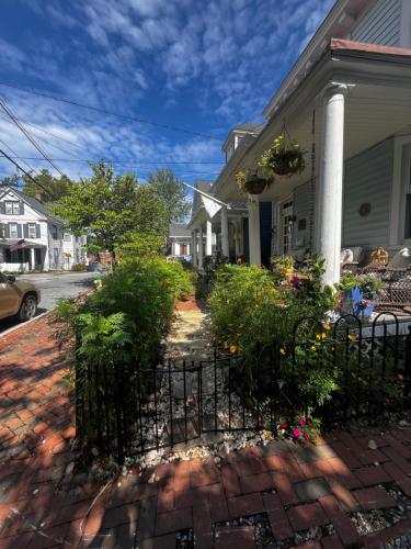 Walk to Everything Historic Arts District in Annapolis, USA