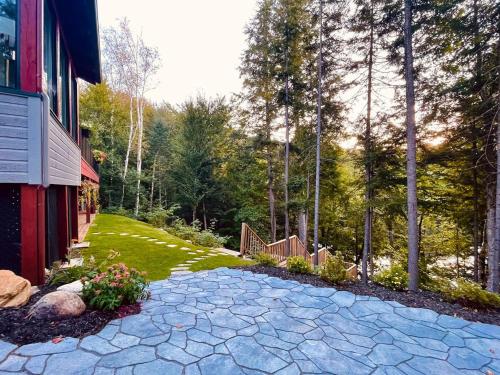 A szálláshely kívülről, Chalet du Lac Lauzon in La Conception (QC)