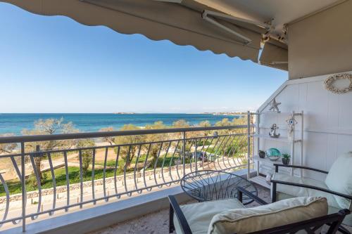 Luxury Beachfront Paradise in Athens Rivieria Kavouri Vouliagmeni, Athen