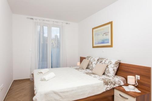 Apartments Gravosa - image 9
