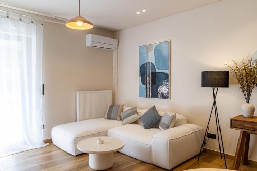 Mandarin One Bedroom Apartment Varkiza · Vari