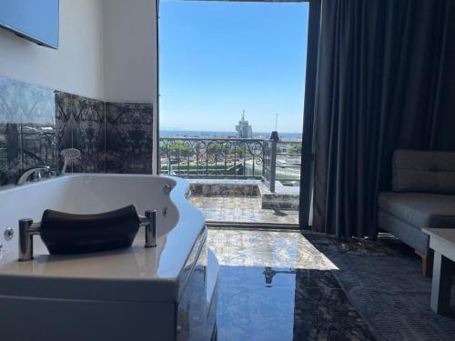 CK Boutique Hotel - image 12