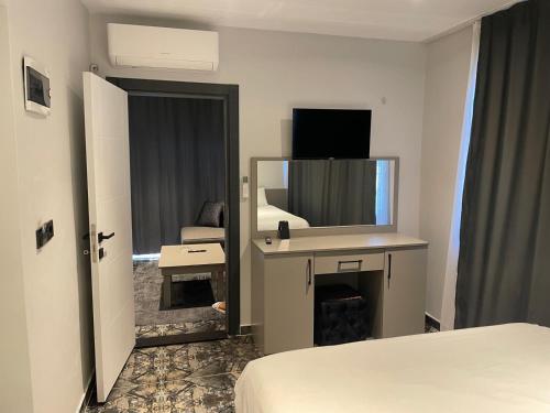CK Boutique Hotel - image 13