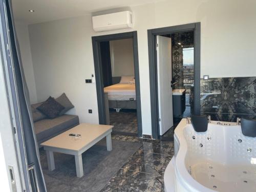 Chambre quadruple, vue sur la mer