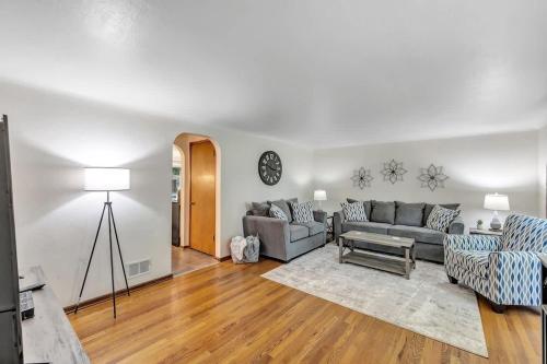 Gorgeous 3 bedroom home, minutes from Lambeau! in Green Bay, USA