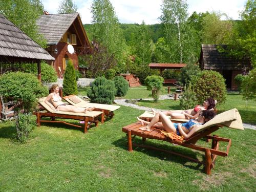 pludmale, Nagy Lak II. in Sub Cetate