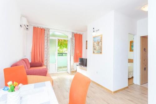 One-Bedroom apartment Standard image 10