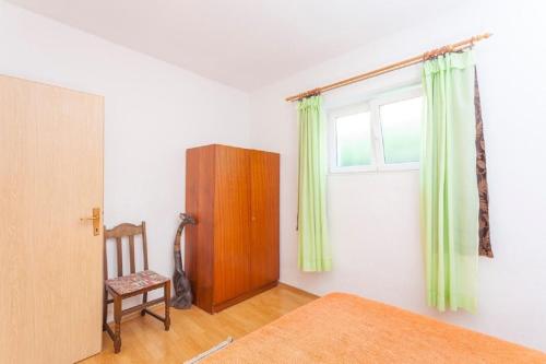 Apartment Tomislava - ground floor - image 13