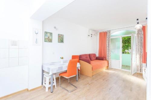 Apartment Tomislava - ground floor - image 11