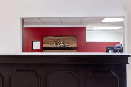 Red Lion Inn & Suites Pontoon Beach in Pontoon Beach, USA