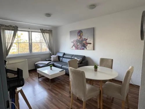 Smarte Wohnung in Schwerin-Gartenstadt in Schwerin, Deutschland
