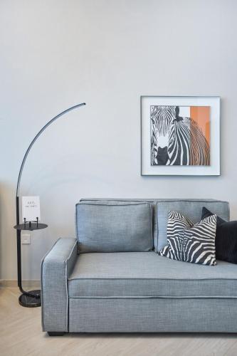 Stylish Studio Retreat Modern Stay in JVC, Dubaï (photo 3)