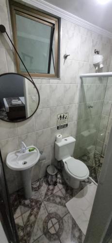 Standard Triple Room image 7