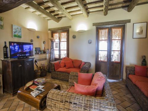 設施, Farmhouse in Marche with Pool & Verdicchio Wines in 蒙泰卡羅托