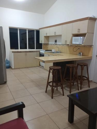 Casa de Playa en residencial las Veraneras San Fer in Los Cobanos