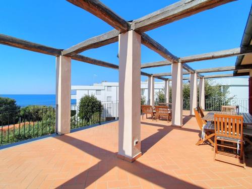 Beachfront apartment in San Vincenzo