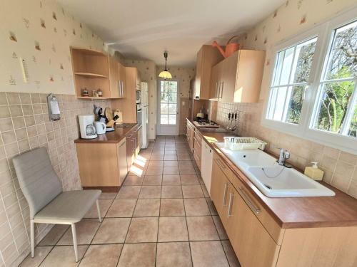 Gîte de charme avec cheminée en Dordogne - FR-1-616-466 (Gite de charme avec cheminee en Dordogne - FR-1-616-466) in Hautefort