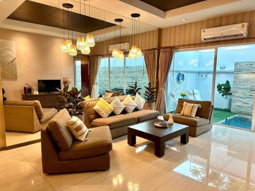 파타야 Phirom2 pool villa pattaya 3성급 싱글룸 부대시설