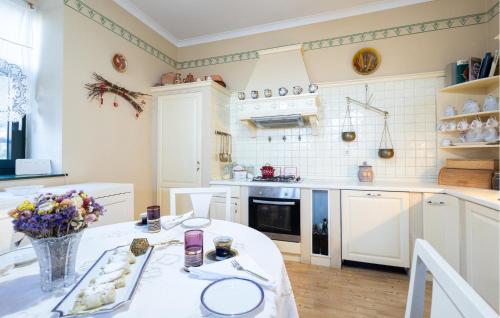 Kitchen, Cozy Home In Draz With House A Panoramic View in Batina
