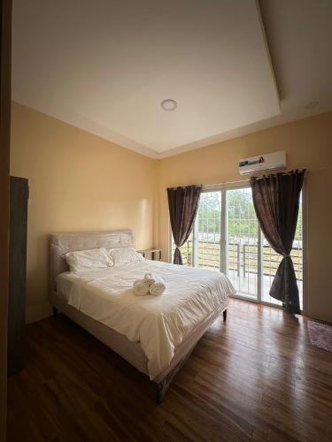 Jenny's White Haven Room Type - Queen Room with Balcony