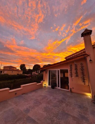 Beautiful sea view, quiet in agricultural property in Maure