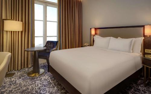 Hilton London Euston - image 11