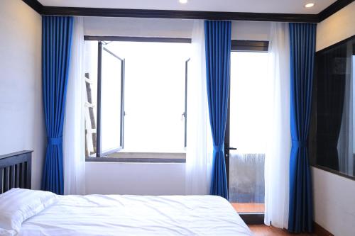 Cloudside Retreat - image 2
