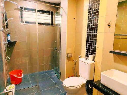 Area Bandar Putra Kulai 4-6BR near AEON IOI Airport