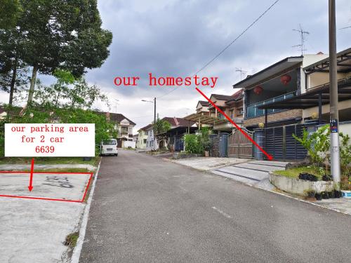 Area Bandar Putra Kulai 4-6BR near AEON IOI Airport
