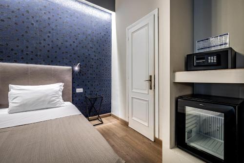 Blu Notte Guest House - image 4