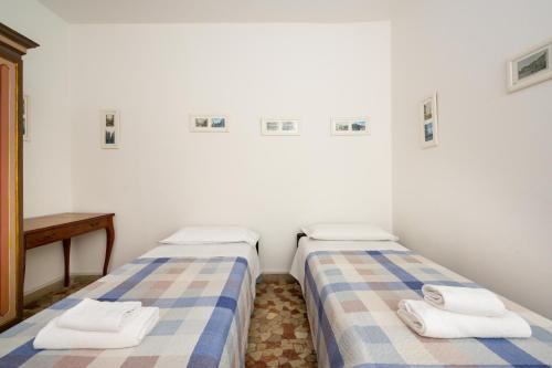 Kyra's House - image 12