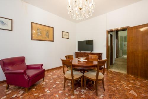 Kyra's House - image 5