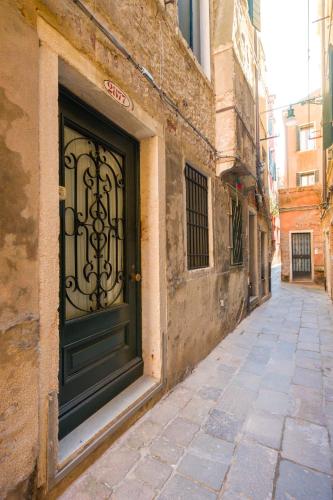 Kyra's House - image 2