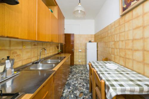 Kyra's House - image 9