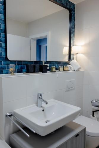 Lumen Homes - Altstadt-Residenz, direkt im Zentrum, geräumiges Apartment mit 5 Zimmern, Küche, Múnich (foto 7)