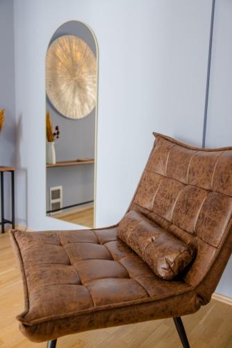 Lumen Homes - Altstadt-Residenz, direkt im Zentrum, geräumiges Apartment mit 5 Zimmern, Küche, Múnich (foto 9)