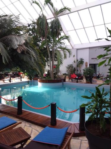 Tropical Hotel hotel Theux