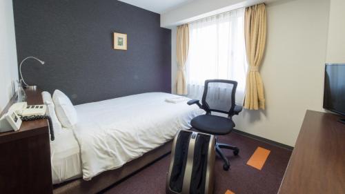 Hotel Shin Osaka / Vacation STAY 81530 – Osaka, WI