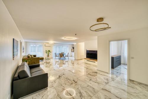 Modernes großes Apartment zentrumsnah Business Urlaub - Klimaanlage in Aschaffenburg, Deutschland