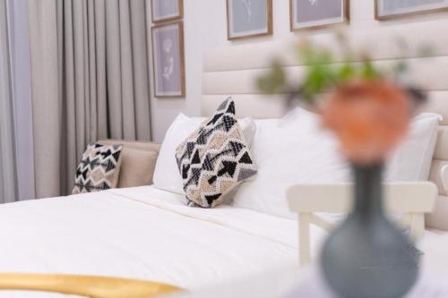 Stylish Studio 5 min Walk to Mall & Burj Khalifa, Дубай (фото 9)
