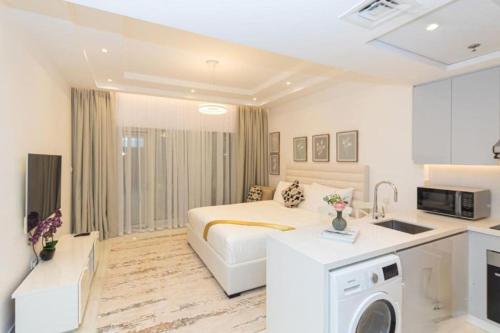 Stylish Studio 5 min Walk to Mall & Burj Khalifa, Дубай (фото 5)
