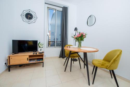 Iconic Central Flat, Nice (photo 3)