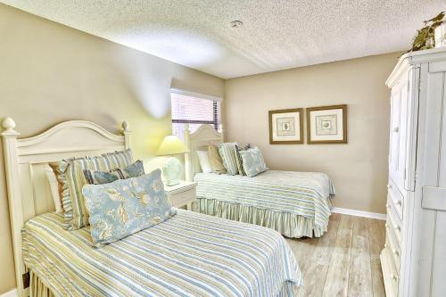 Emerald Isle #601 - image 2