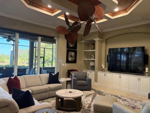 Twin Eagles Golf Pickleball Bald Eagle Way New Clubhouse Two Courses