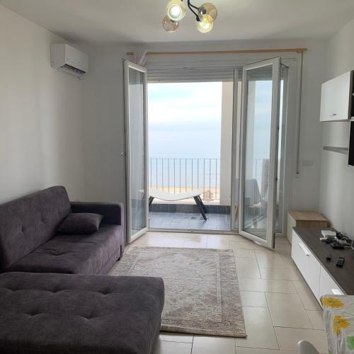 Direct sea view - image 3