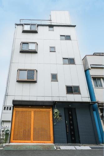 Six7 APT三ノ輪, Tokio