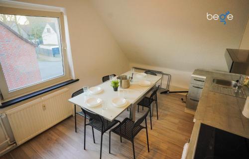 Konyha, BEGE APARTMENTS Work Essentials in Datteln